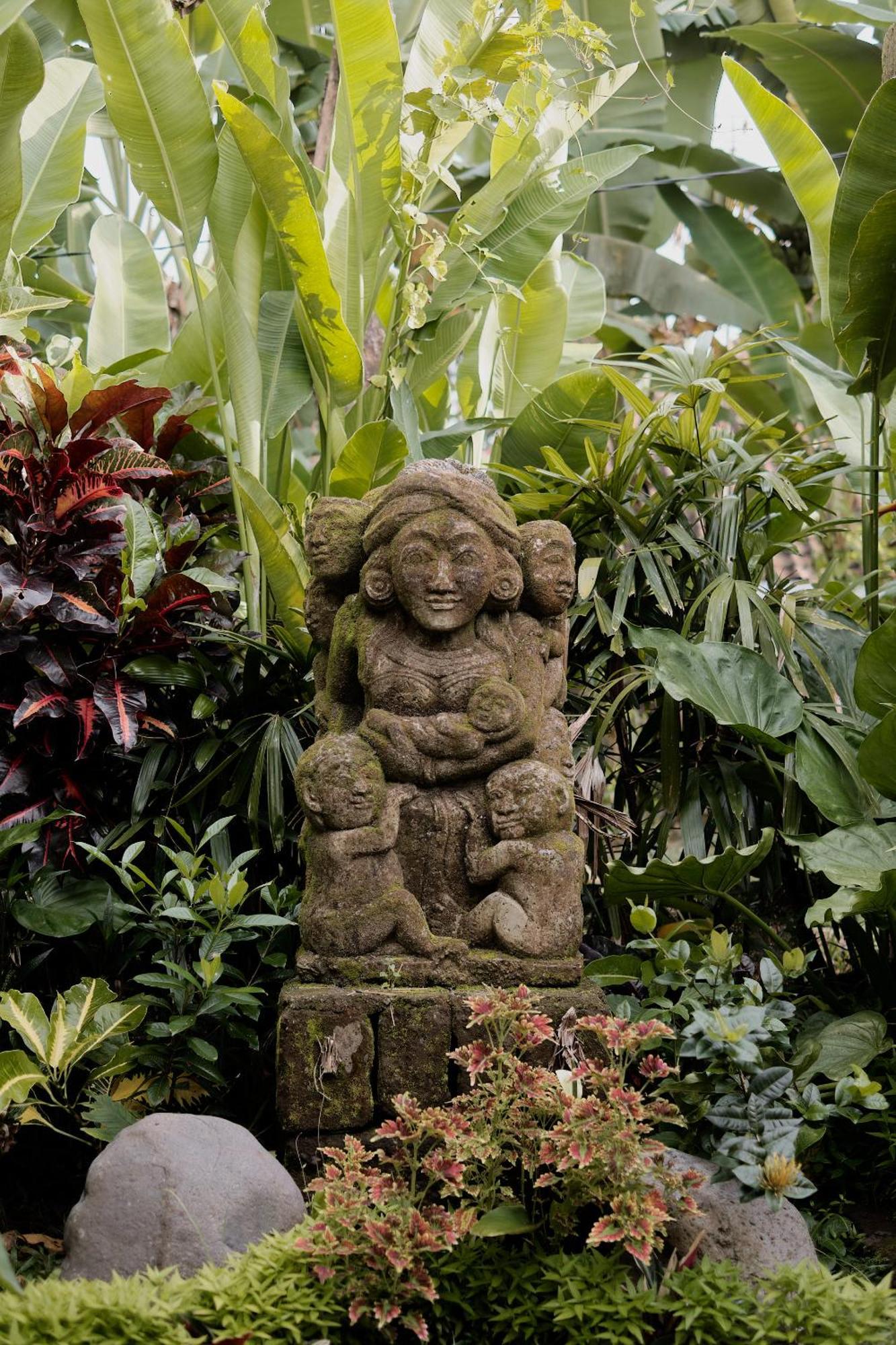 Pratiwi Ubud Villa Экстерьер фото