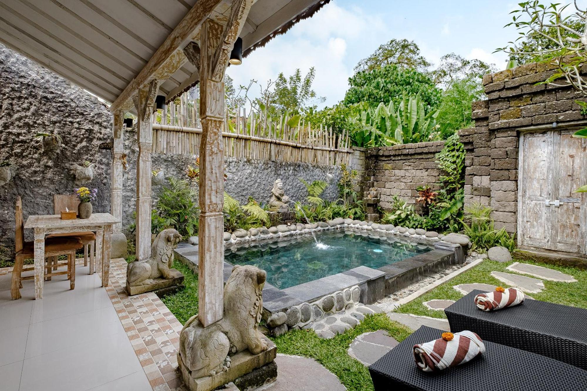 Pratiwi Ubud Villa Экстерьер фото