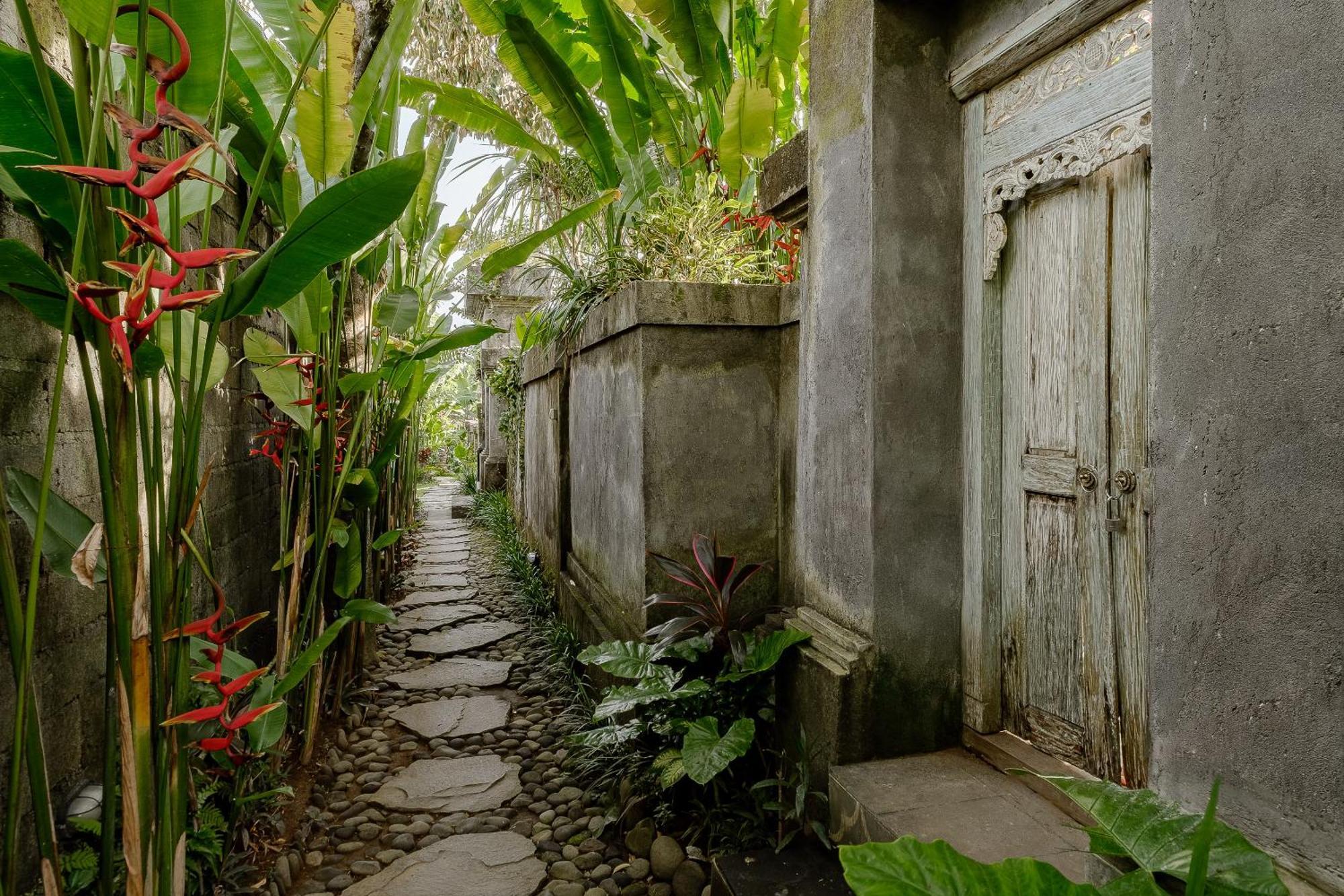 Pratiwi Ubud Villa Экстерьер фото